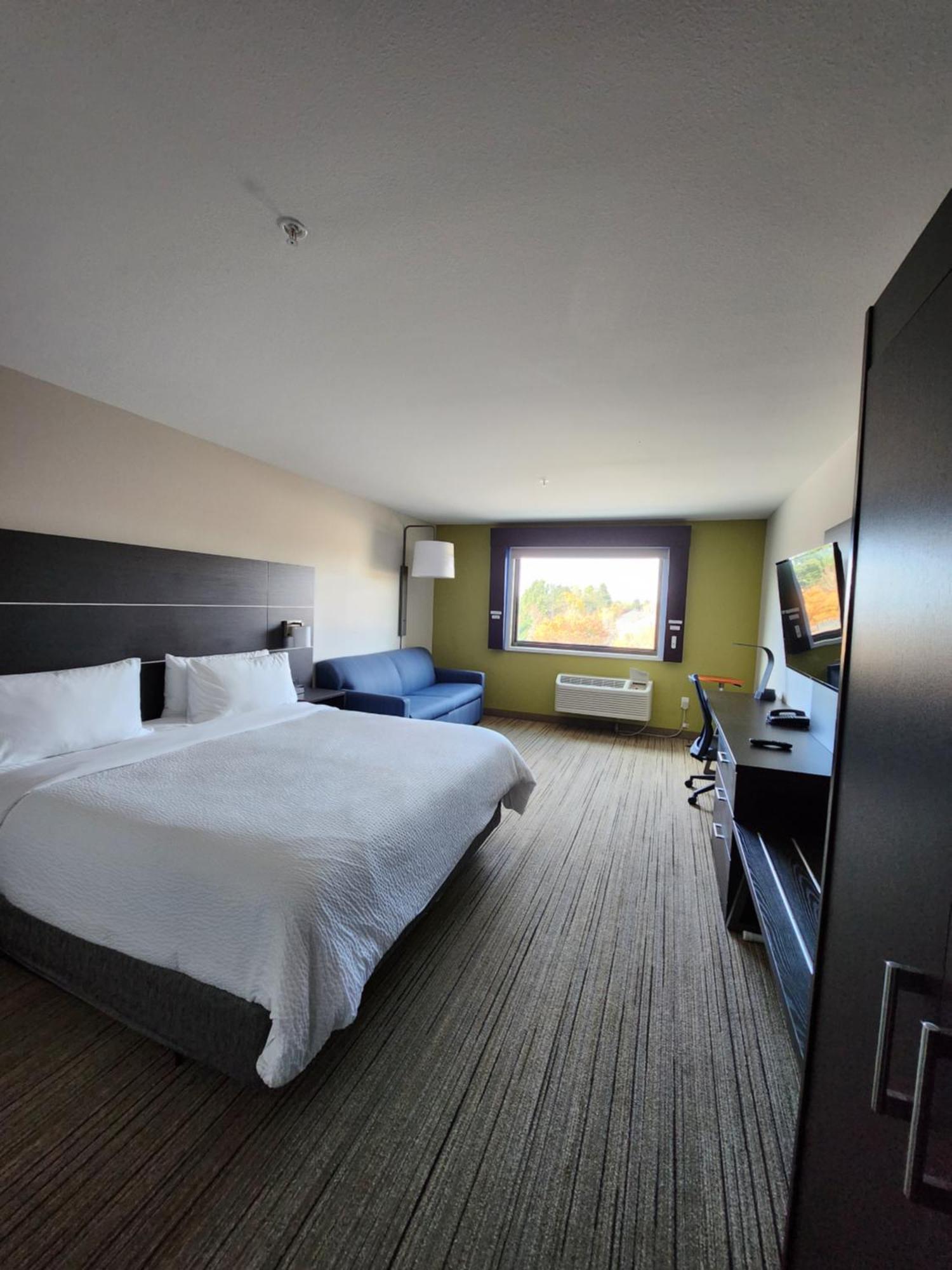 Holiday Inn Express & Suites - Camas By Ihg Exterior foto
