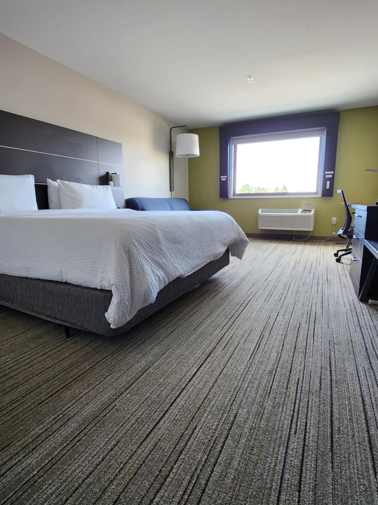 Holiday Inn Express & Suites - Camas By Ihg Exterior foto